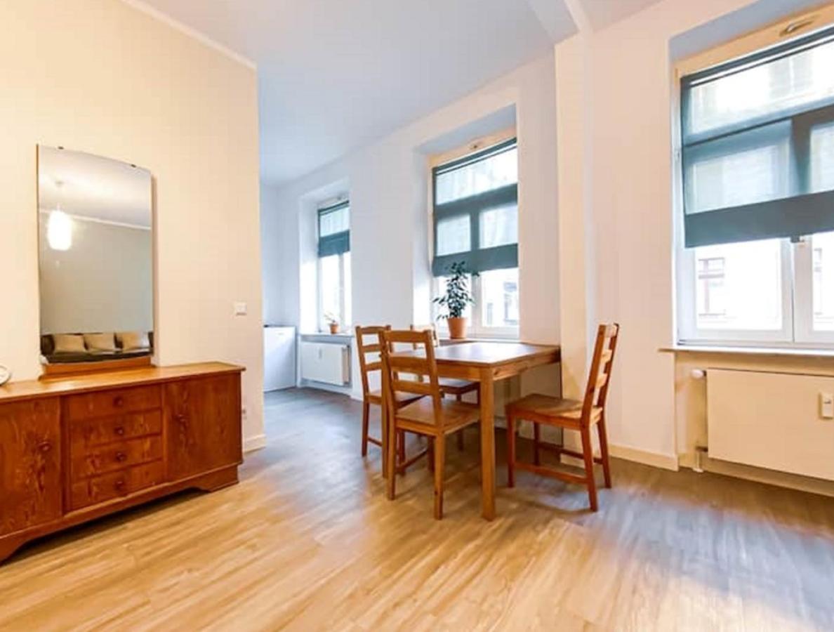 Apartment Suiteable Living -retro-apartment In Plagwitz Nahe Karl-heine-straße *